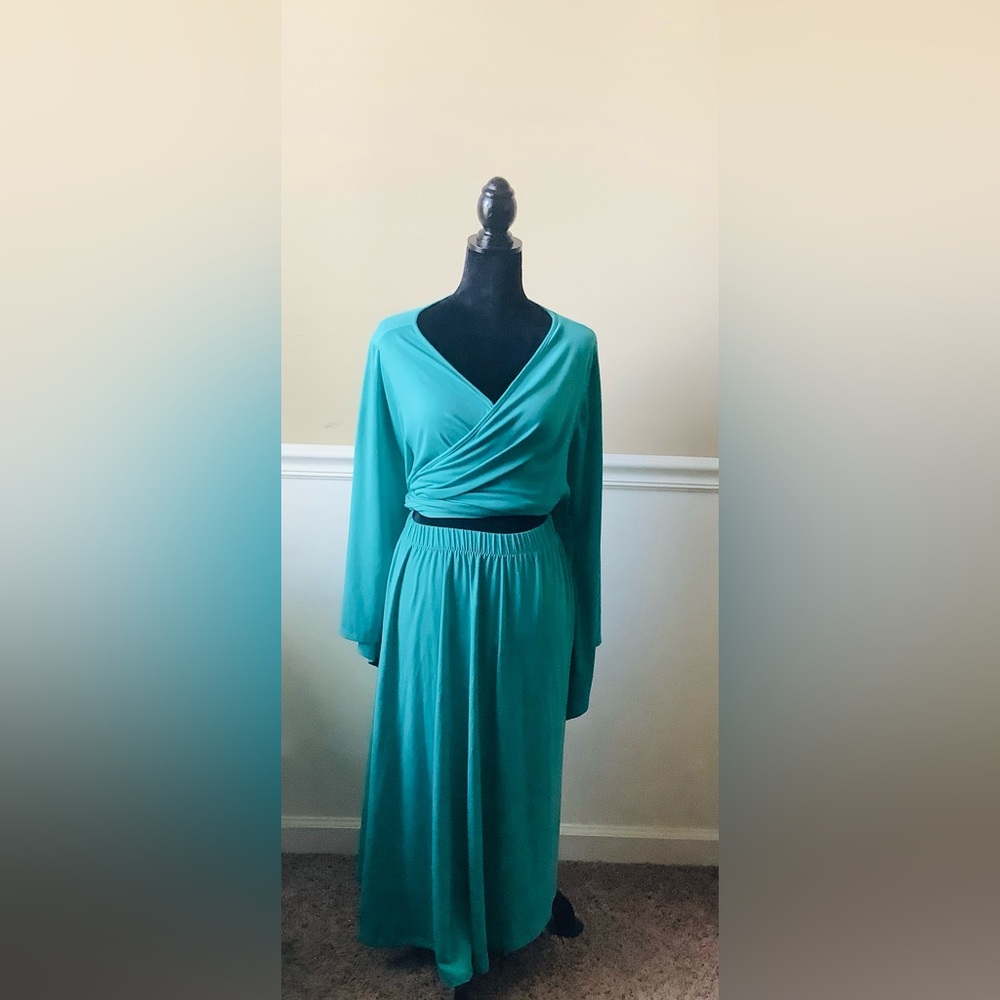 Rebdolls Turquoise Wrap Top and Skirt Set